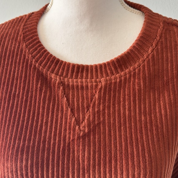 Soft Scoop Neck Top - Picture 2 of 4